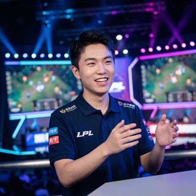 小蓝导航电竞解说张毅